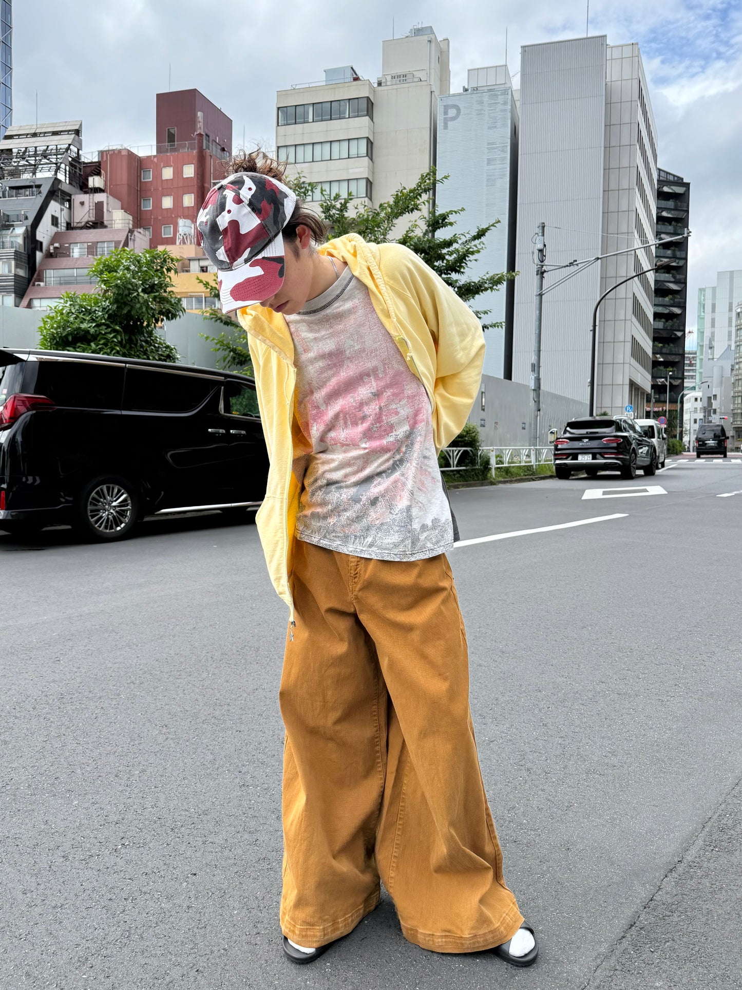 2010S- UNITED COLORS OF BENETTON BAGGY PANTS