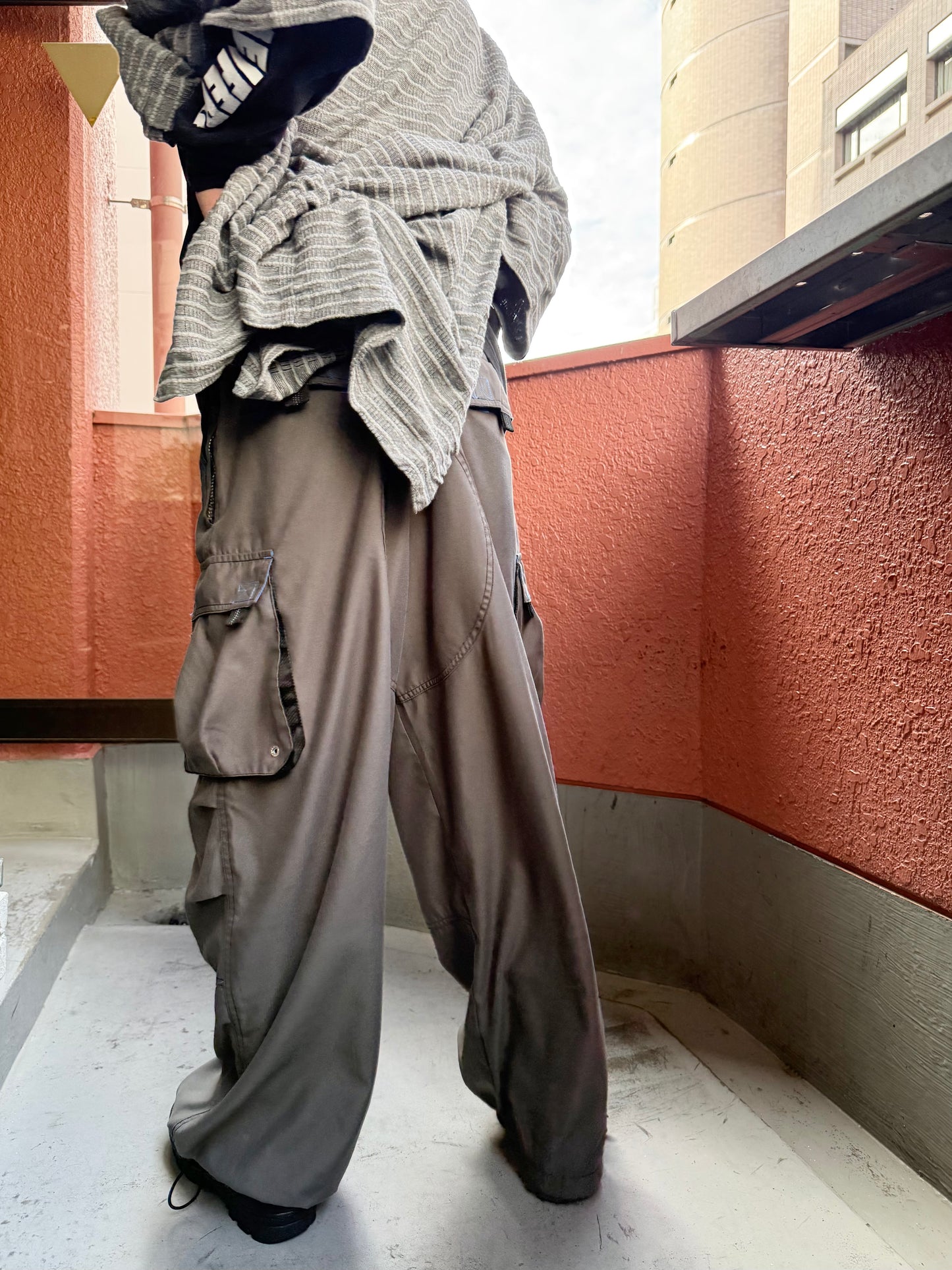2000S BREAKDOWN MULTI POCKET RAVE PANTS