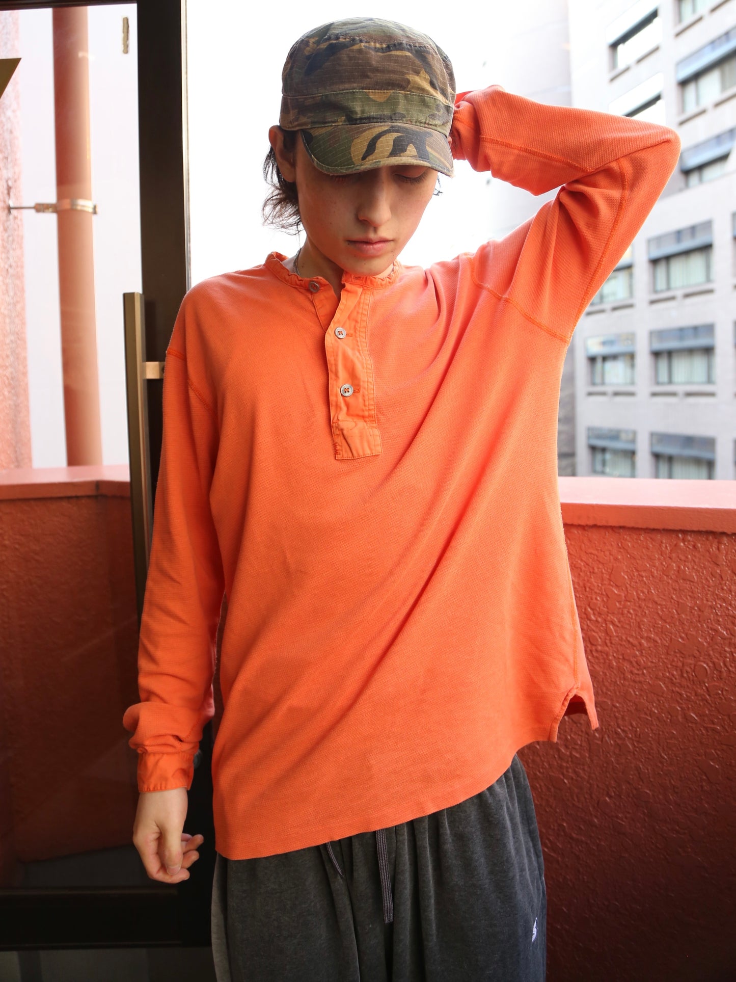 POLO BY RALPH LAUREN HENLEY NECK L/S TOP