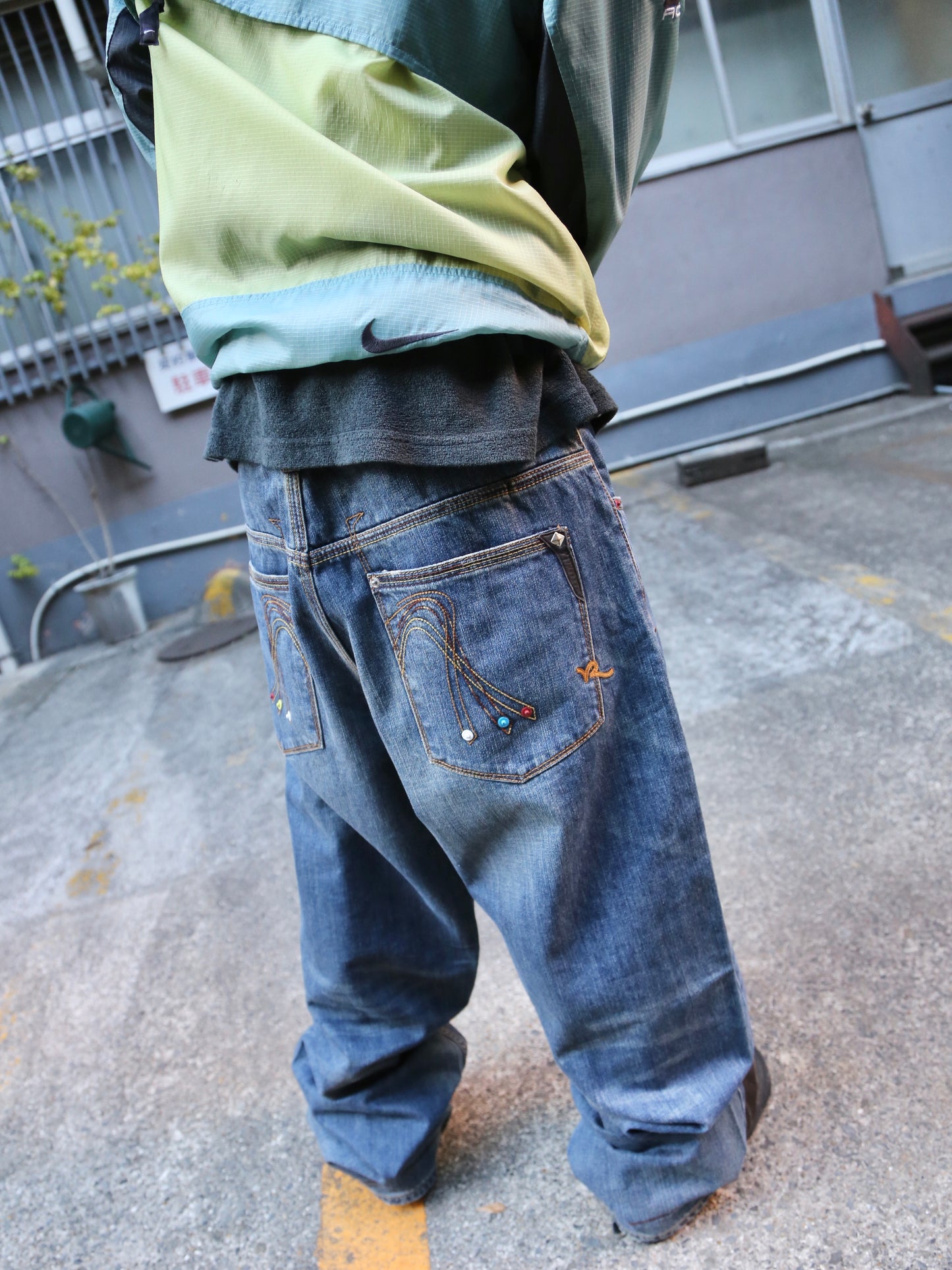 2000S ROCAWEAR BAGGY DENIM PANTS
