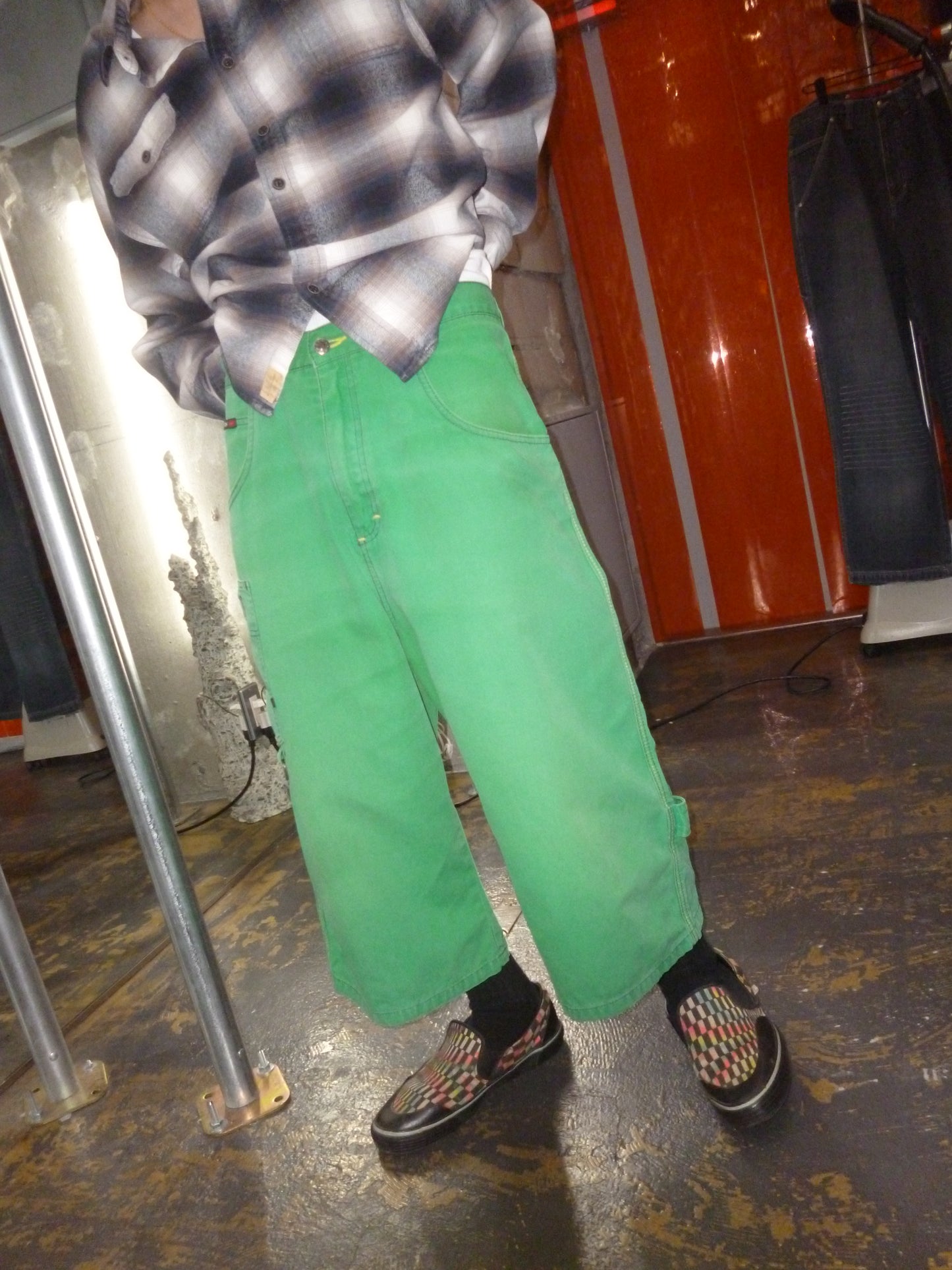 1990S OVERZEAS CROPPED BAGGY PAINTER PANTS