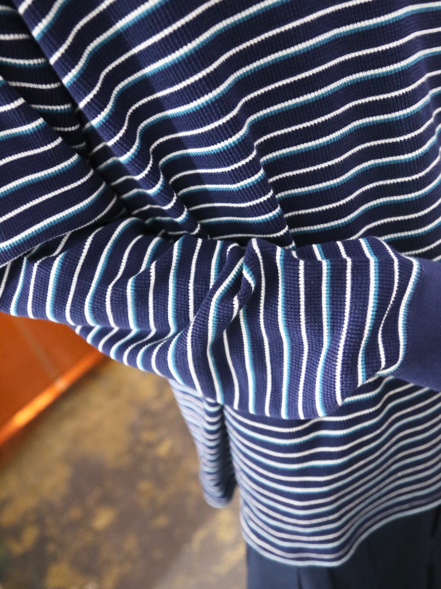 LEVI'S STRIPED THERMAL L/S TOP