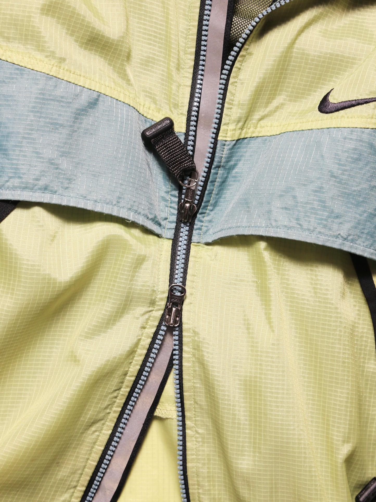 2000S NIKE ACG PACKABLE RIPSTOP HOODED JACKET