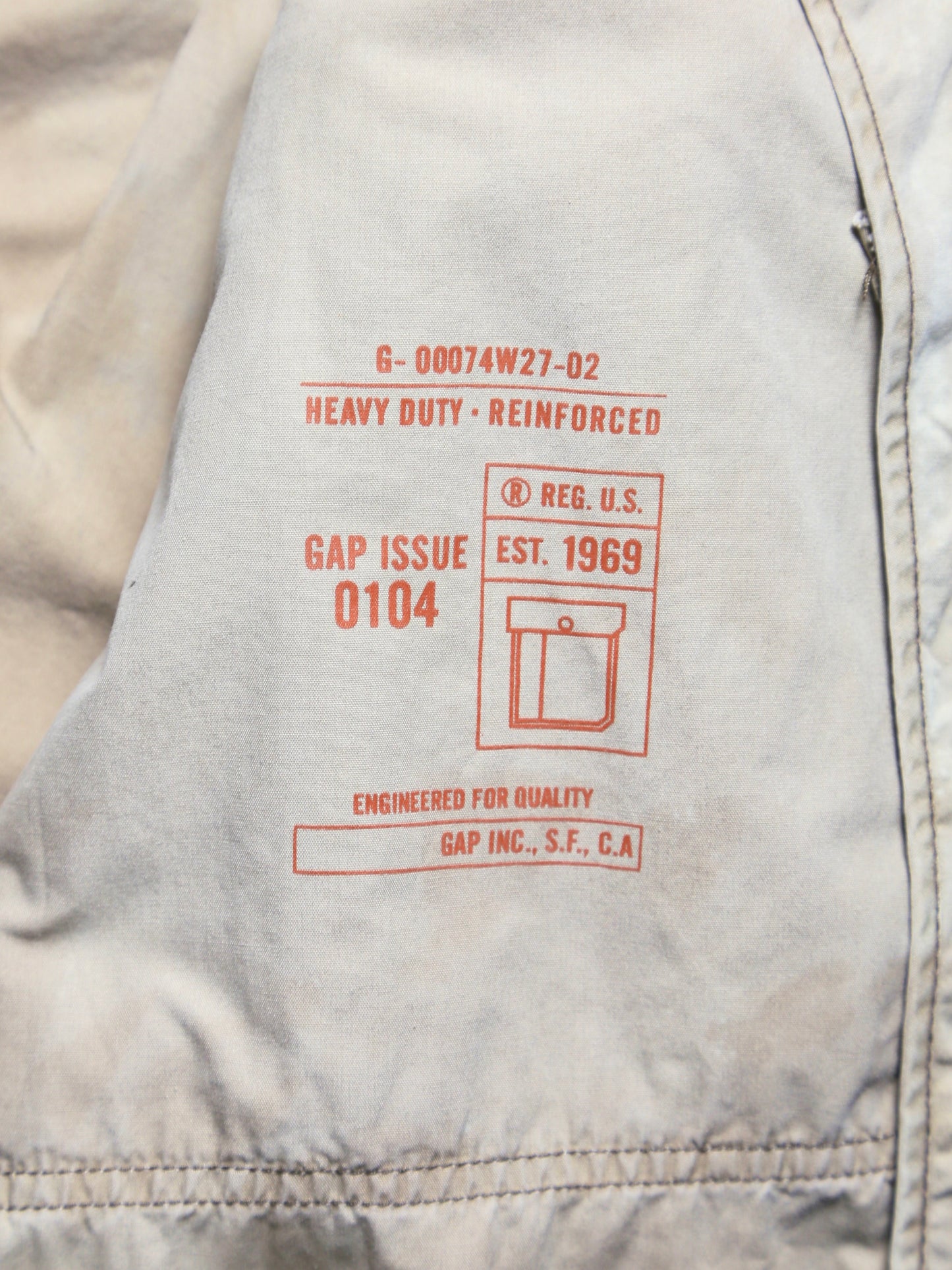 2000S GAP MULTI-POCKET UTILITY JACKET