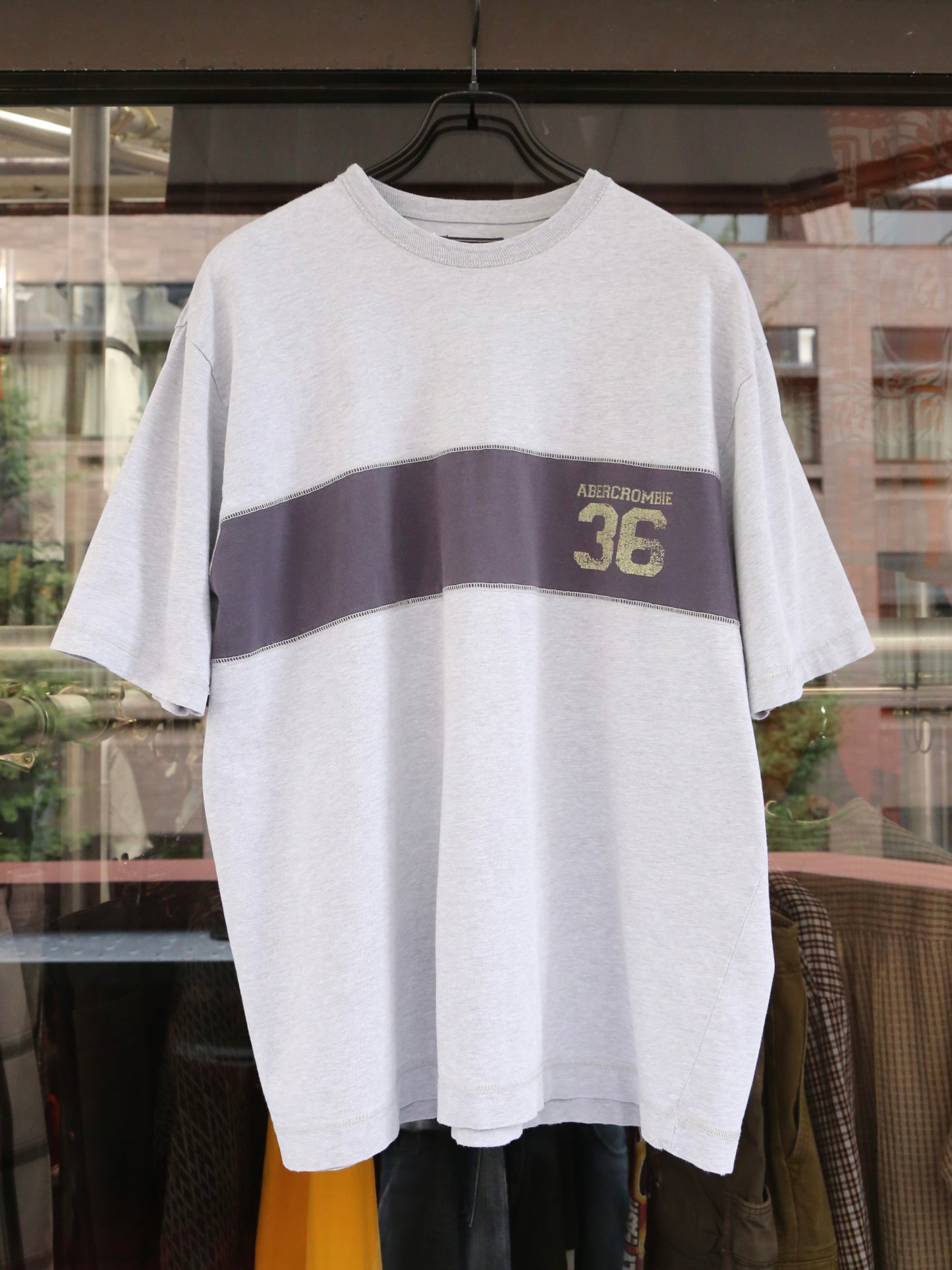 1990S- ABERCROMBIE & FITCH S/S TEE
