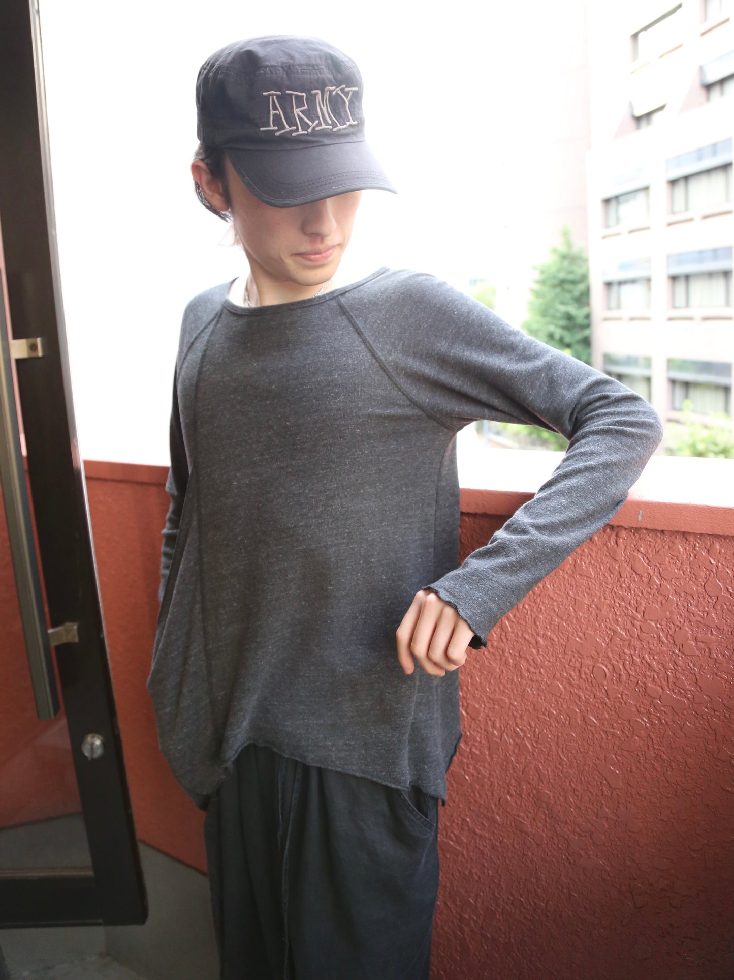 2000S HARD TAIL L/S TOP