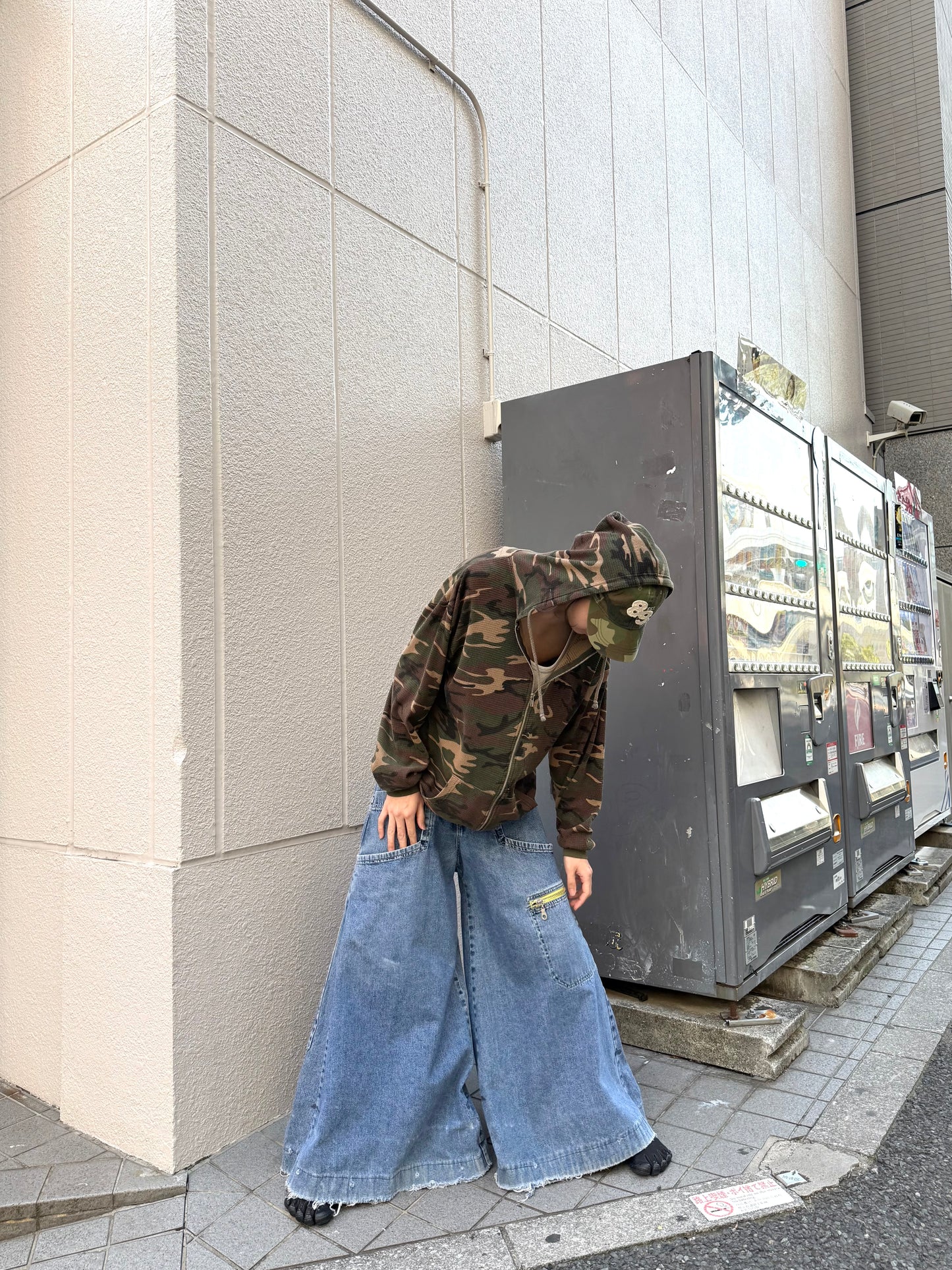 1990S JNCO "CRIME SCENE" BAGGY DENIM PANTS