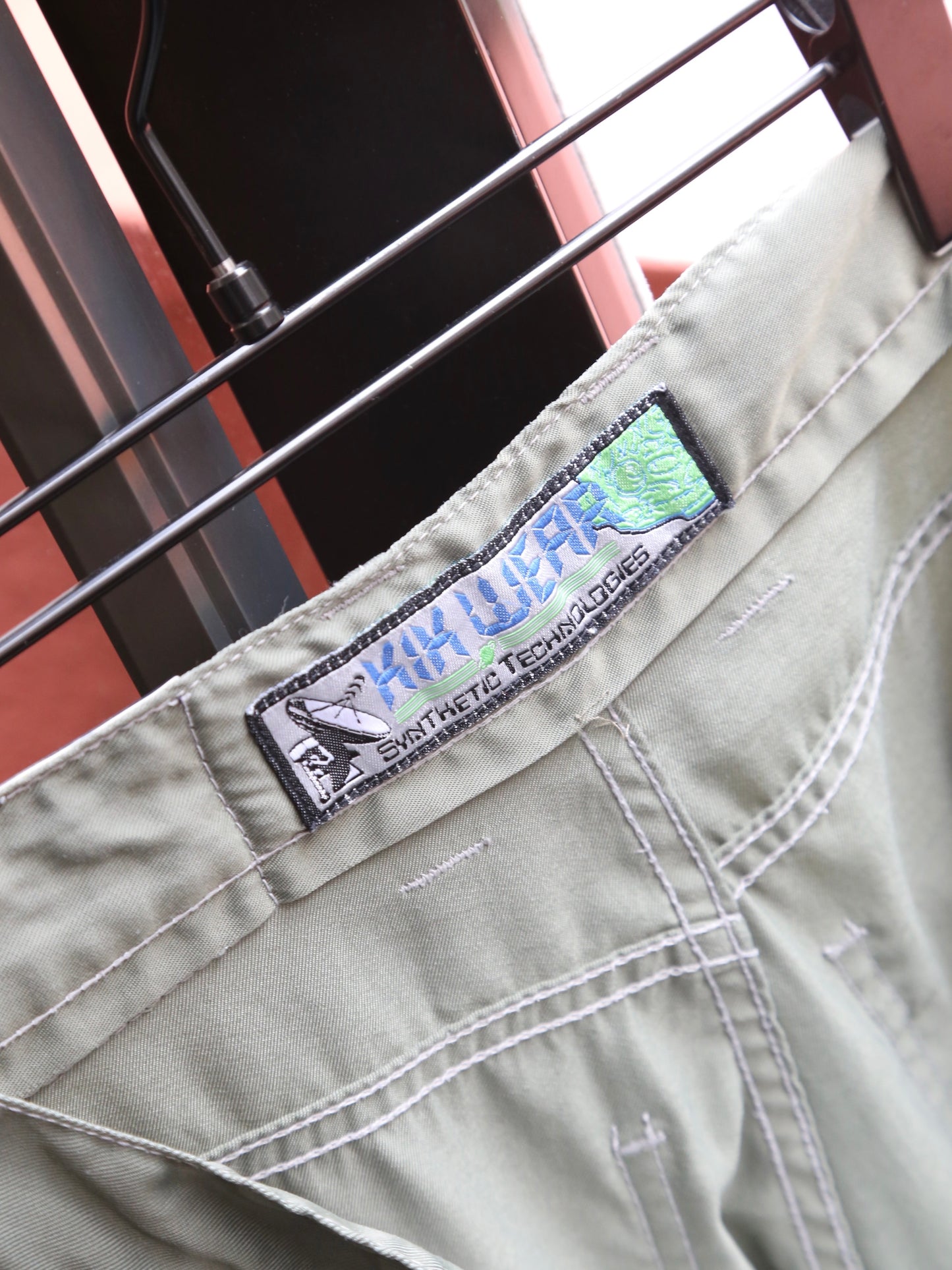 2000S KIKWEAR TECHNICAL CARGO PANTS