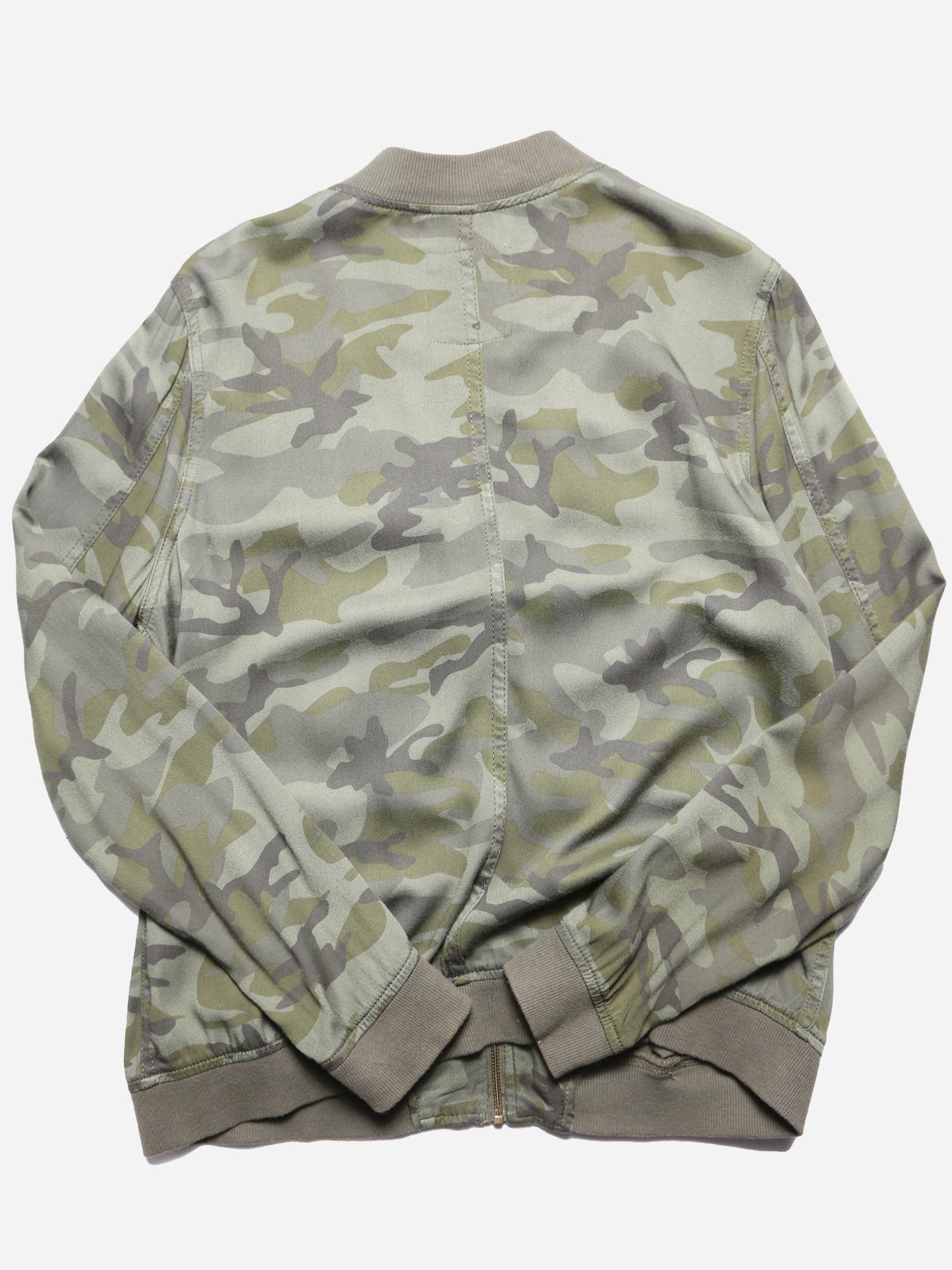 MOSSIMO CAMOUFLAGE JACKET
