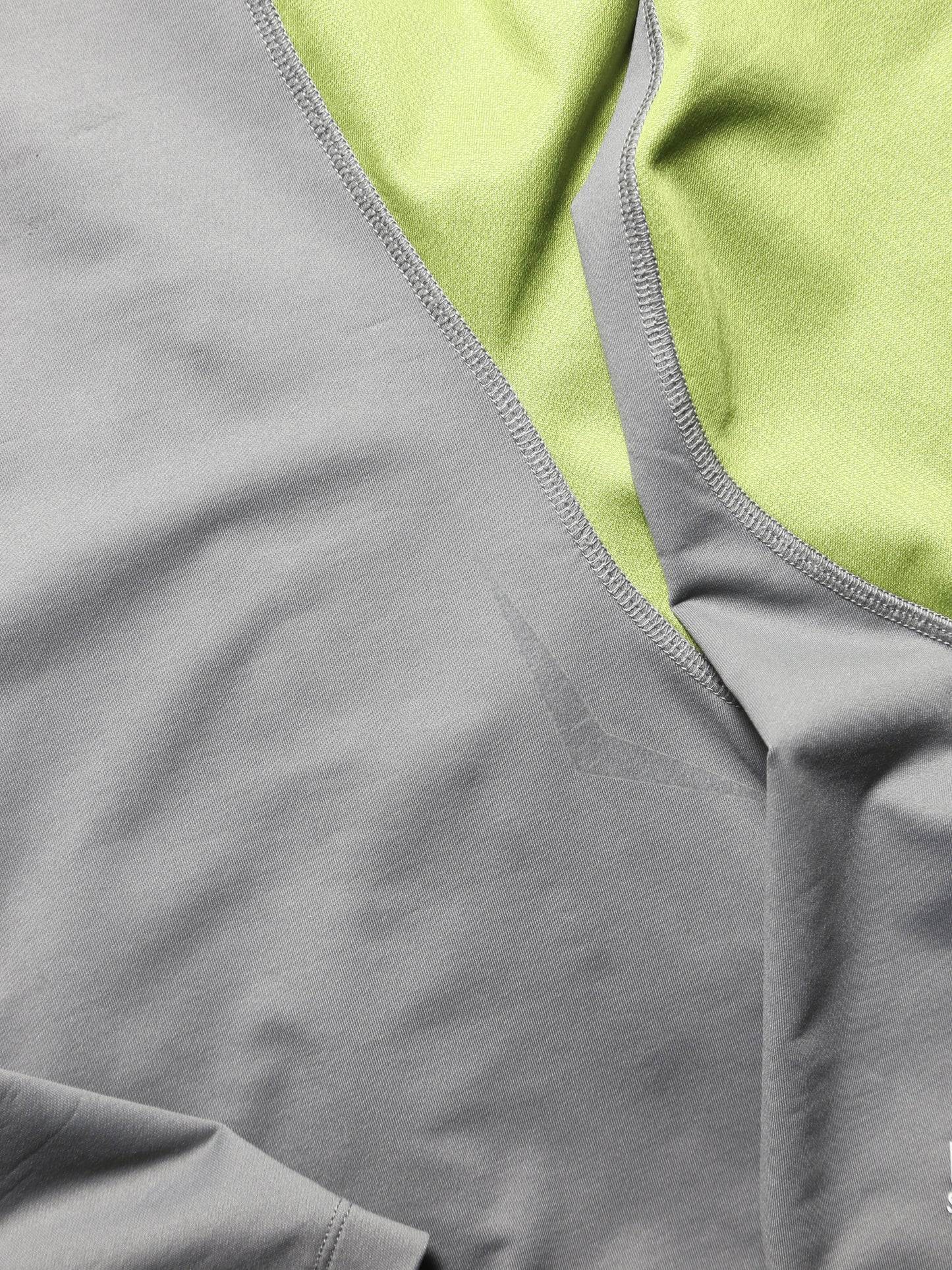 2000S MOUNTAIN HARD WEAR TECHNICAL JACKET