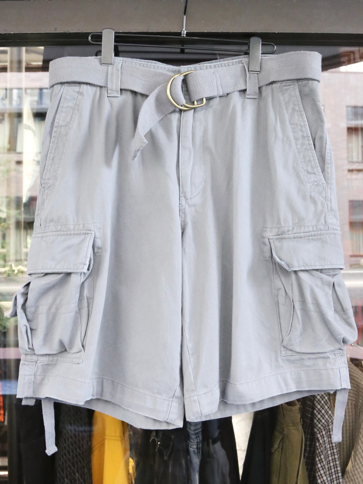 BAGGY CARGO SHORTS