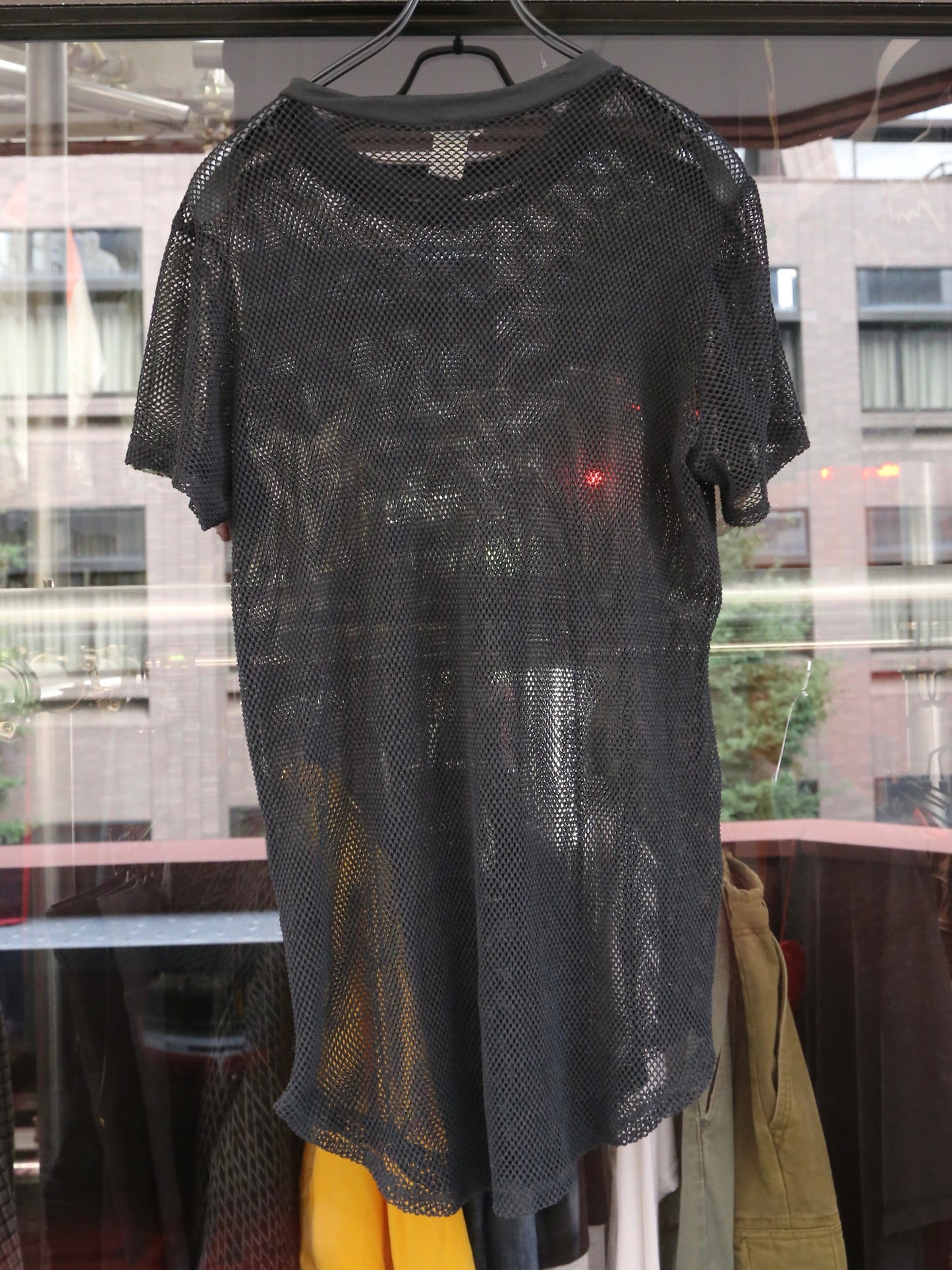 2000S NYC S/S MESH TOP