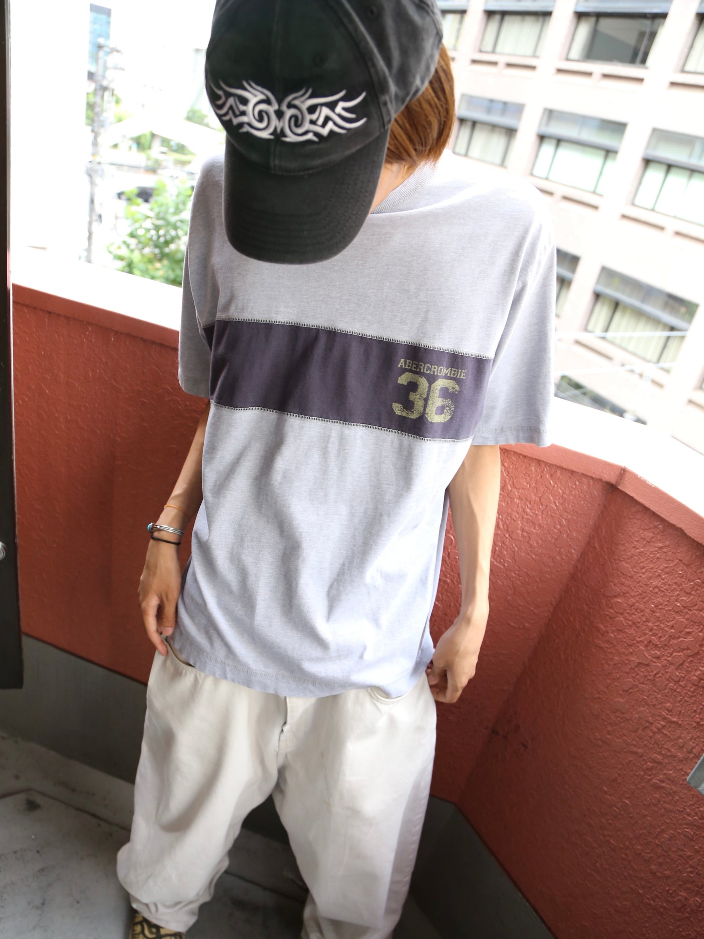 1990S- ABERCROMBIE & FITCH S/S TEE