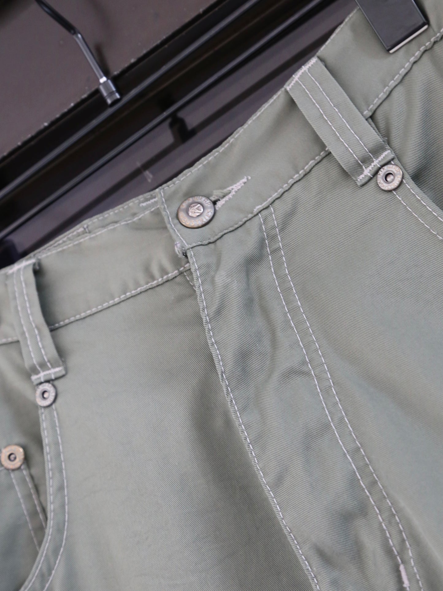 2000S KIKWEAR TECHNICAL CARGO PANTS