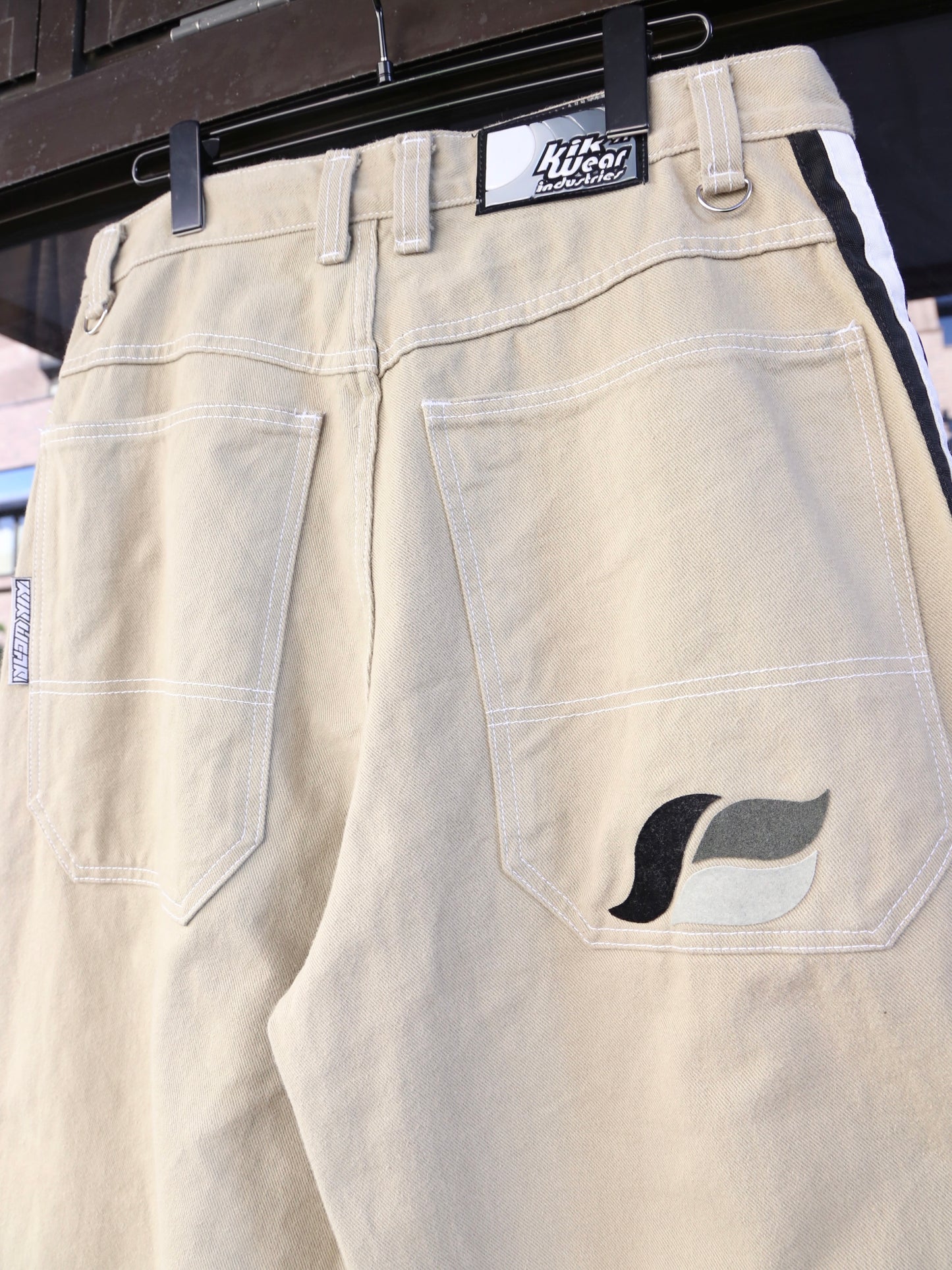 1990S KIKWEAR SIDE LINE BAGGY PANTS
