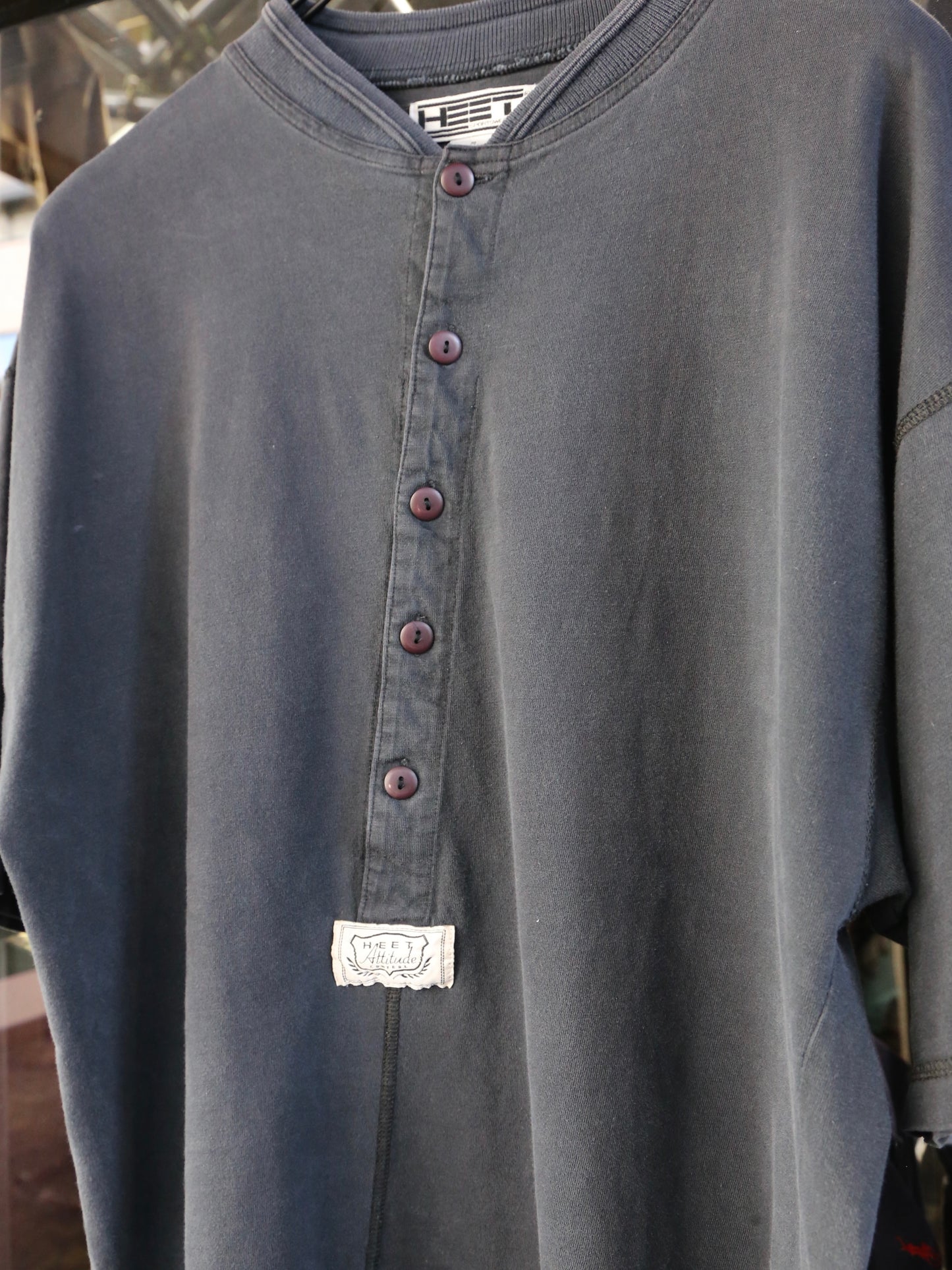 1990S HEET HENLEY NECK S/S TEE