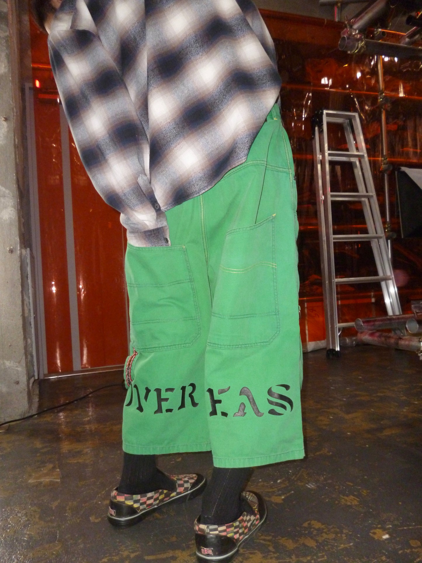 1990S OVERZEAS CROPPED BAGGY PAINTER PANTS