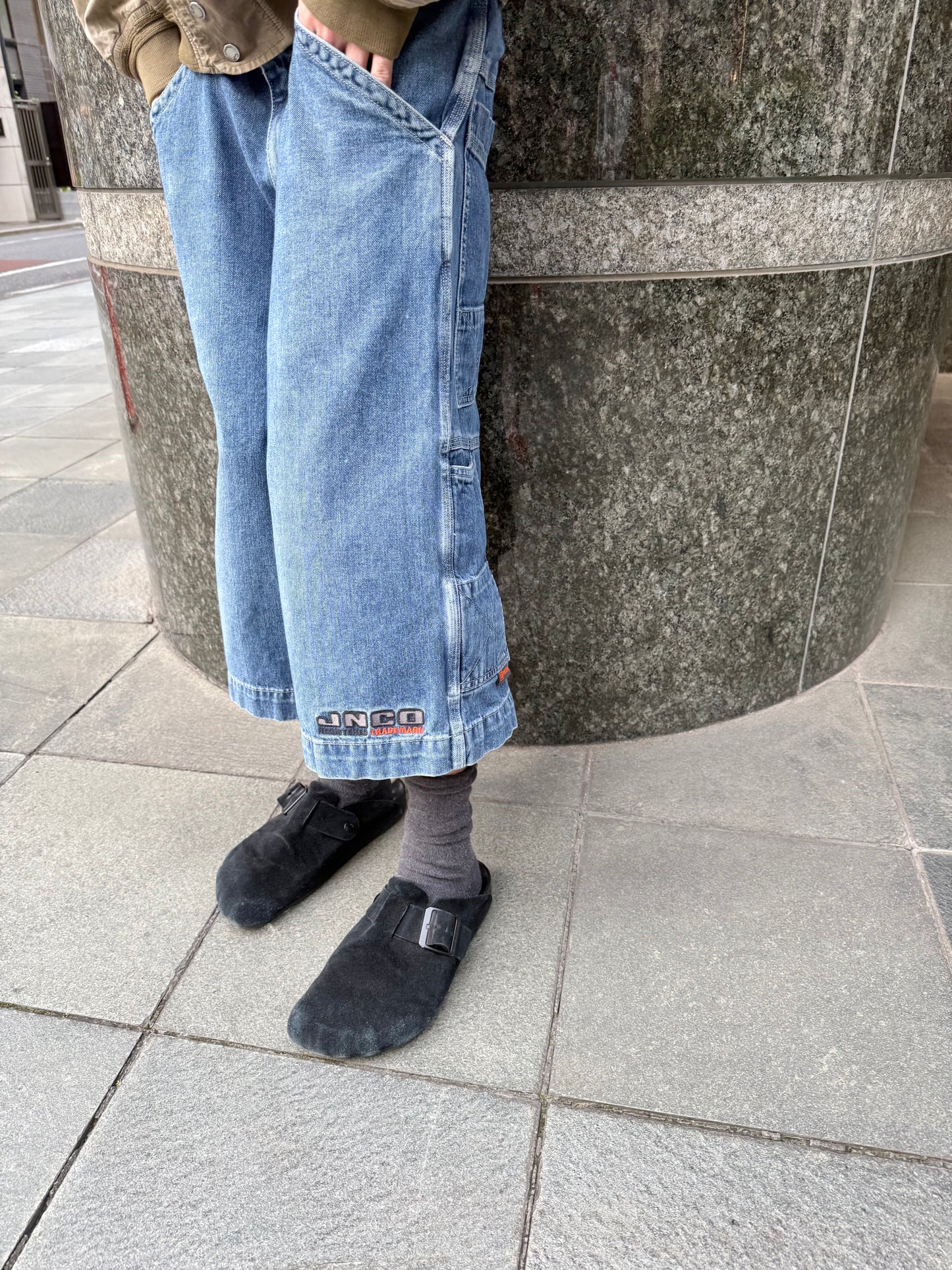 1990S JNCO CARPENTER DENIM SHORTS