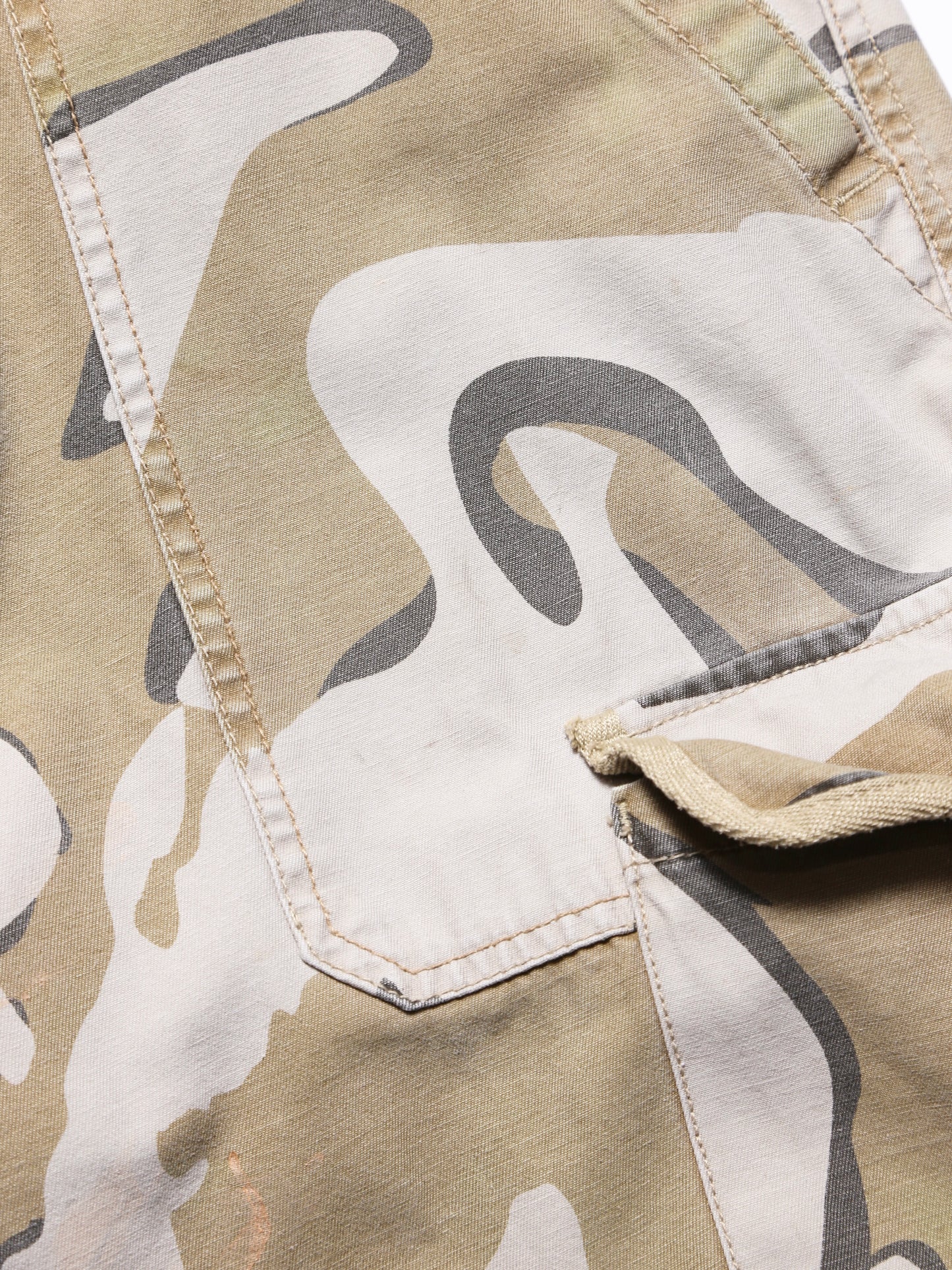 2000S NO BOUNDARIES DESERT CAMO CARGO PANTS