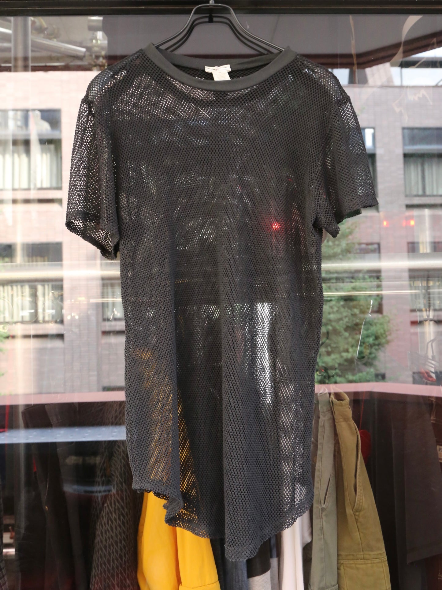 2000S NYC S/S MESH TOP