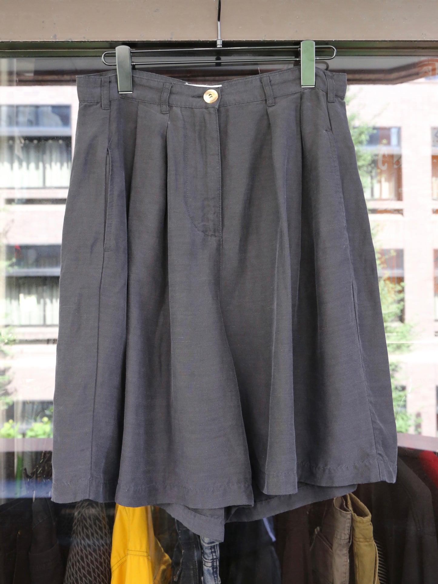 2-TUCK SLACKS SHORTS