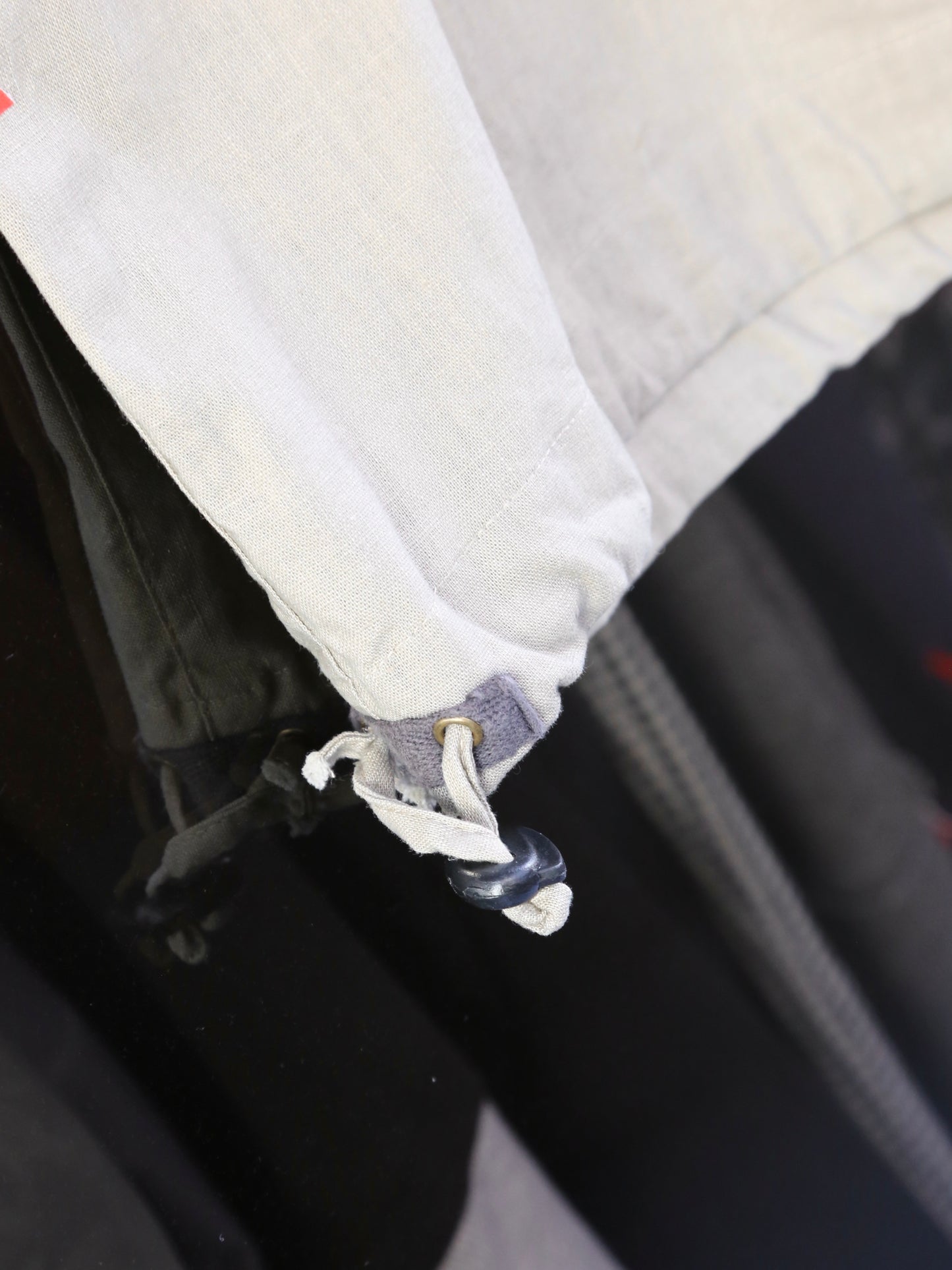 2000S STORMY LIFE LINEN EASY CROPPED PANTS