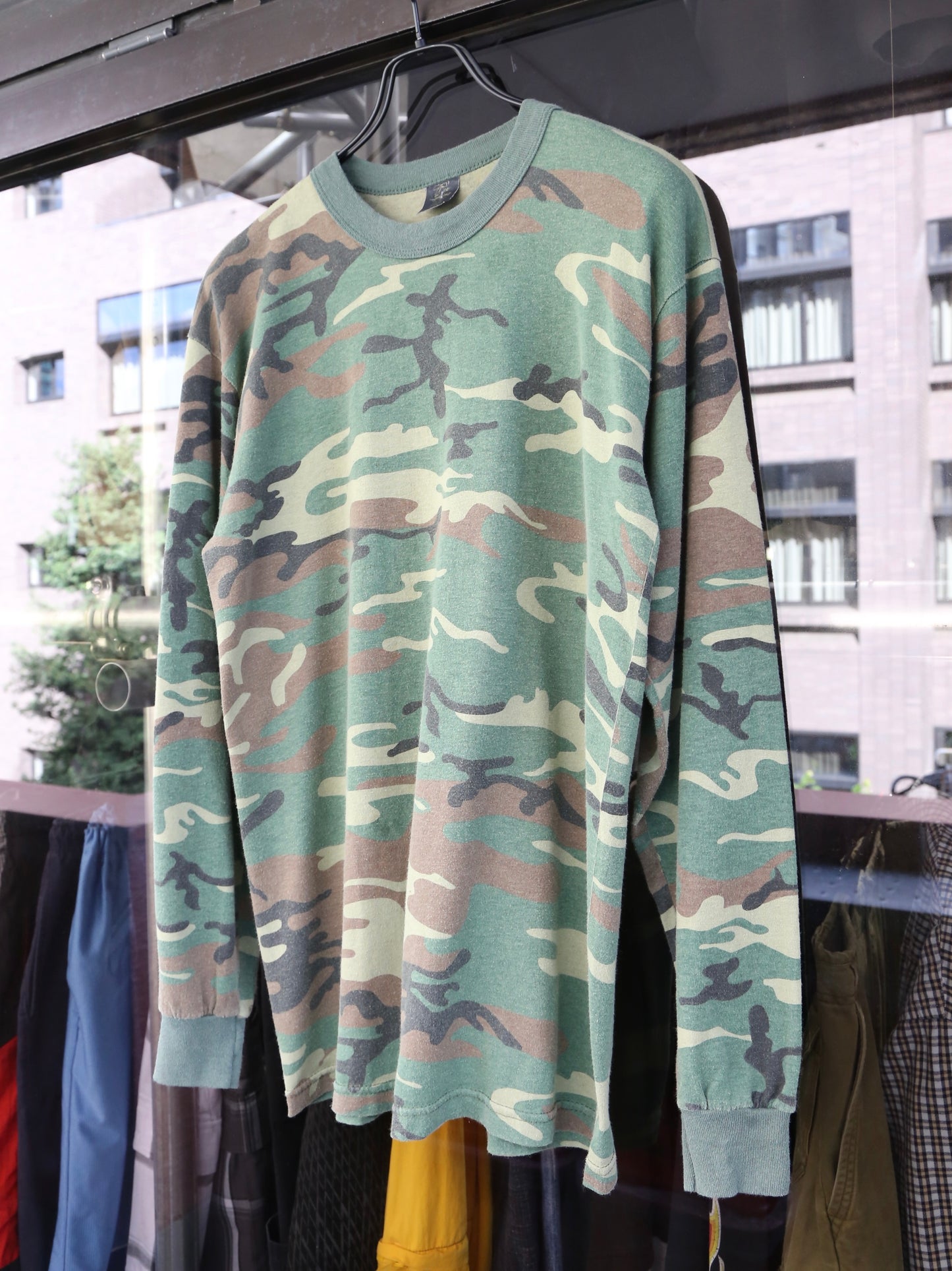 1980S CAMOUFLAGE L/S TEE