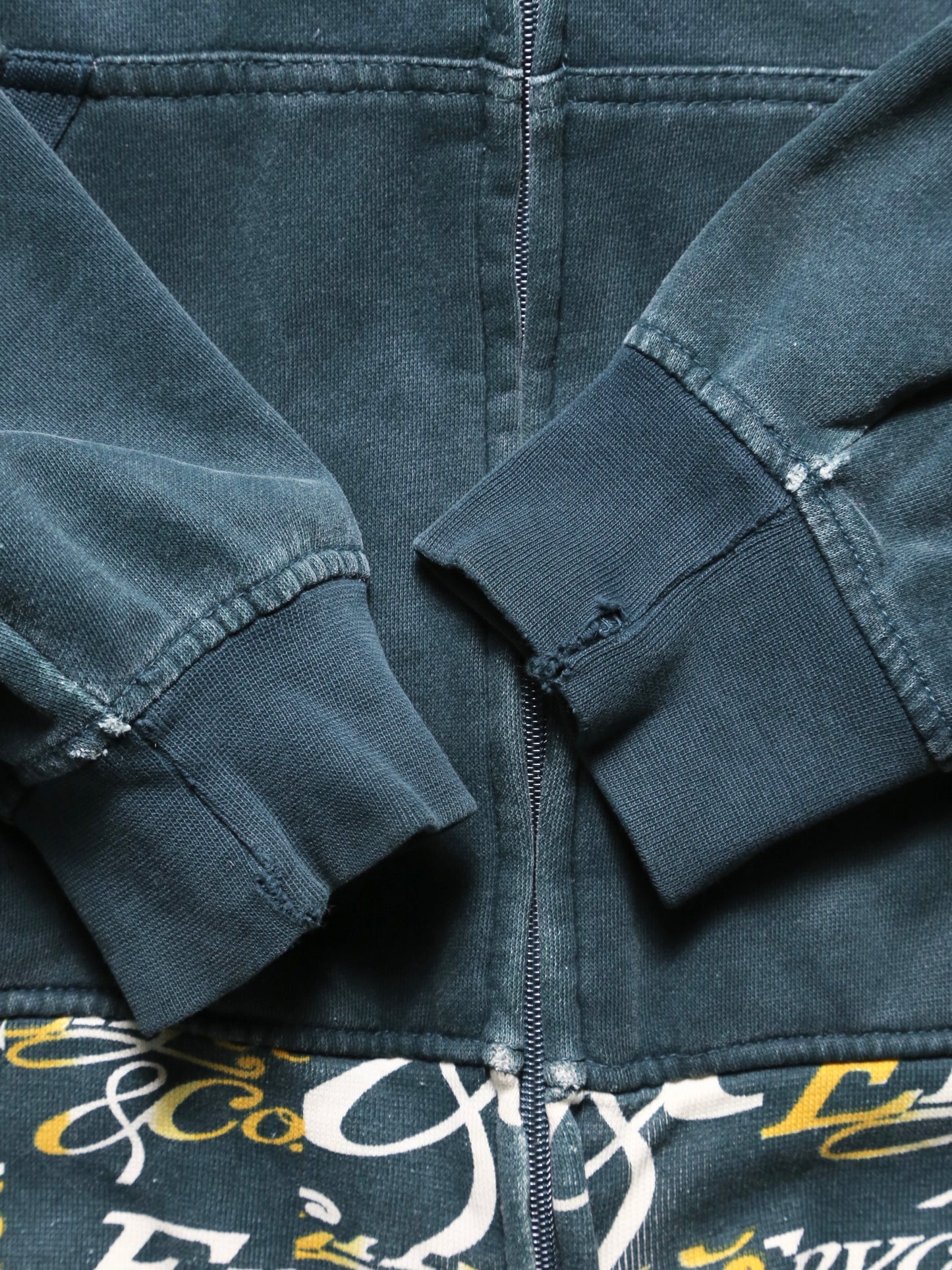 2000S ENYCE ZIP-UP HOODIE